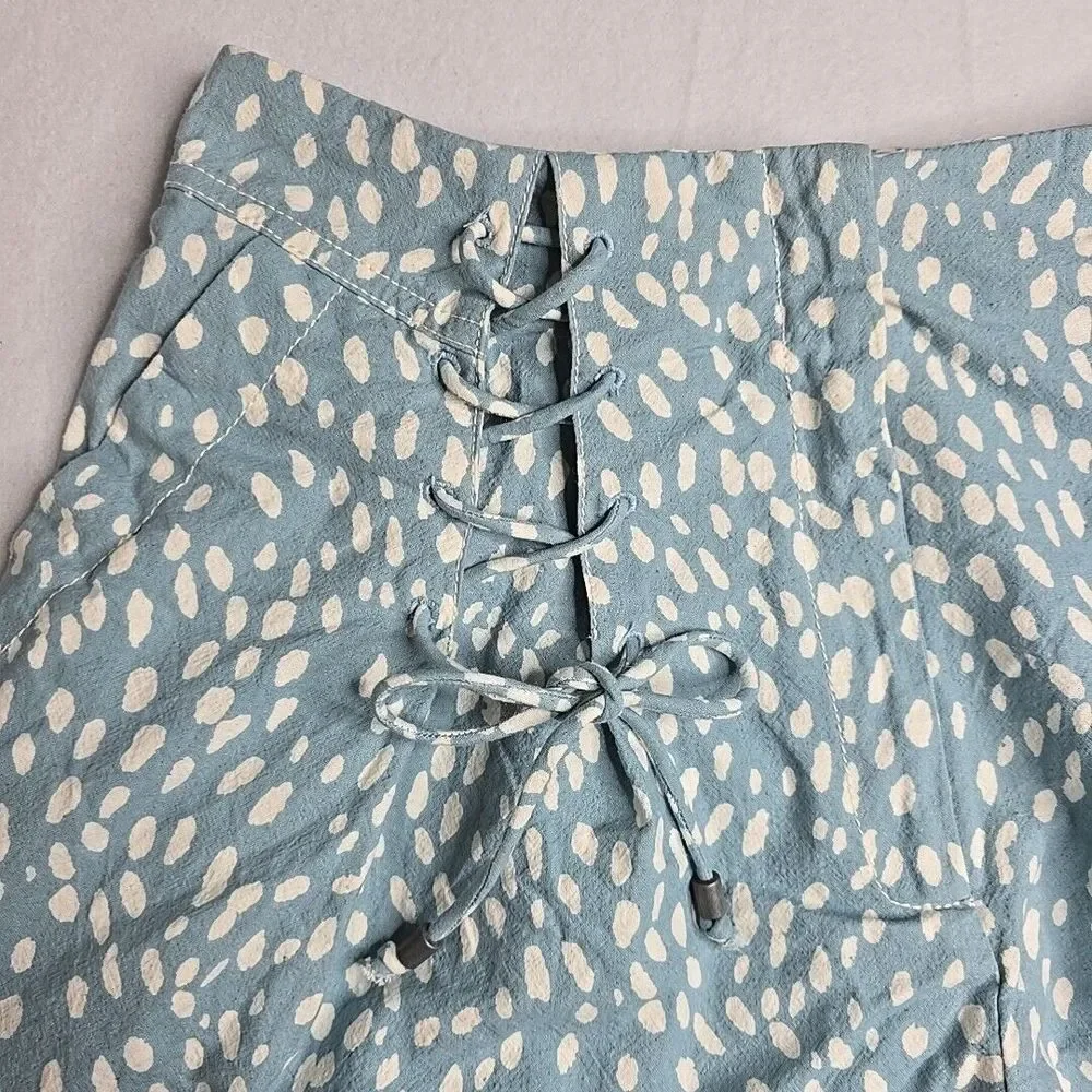 Free People Bennett Shorts high waisted w/ Side pockets‎ flowy size 8 Blue White